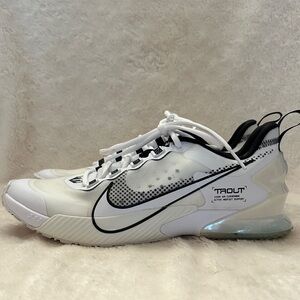 Nike White and Black Force Zoom TROUT LTD Turf